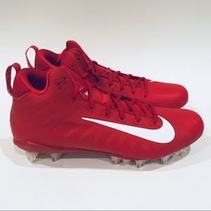 Nike Alpha Menace Pro Mid TD Football Cleats